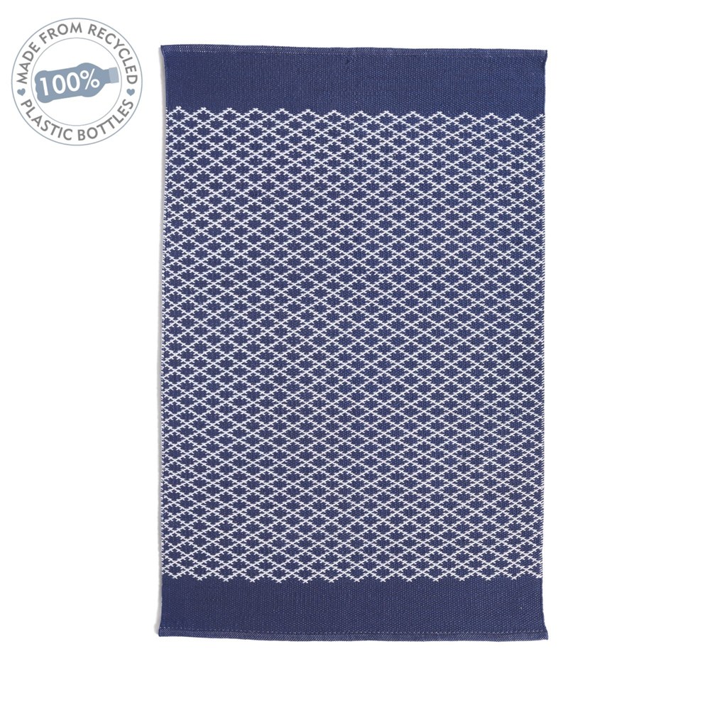 Hug Rug Reversible Woven Trellis Rugs in Navy